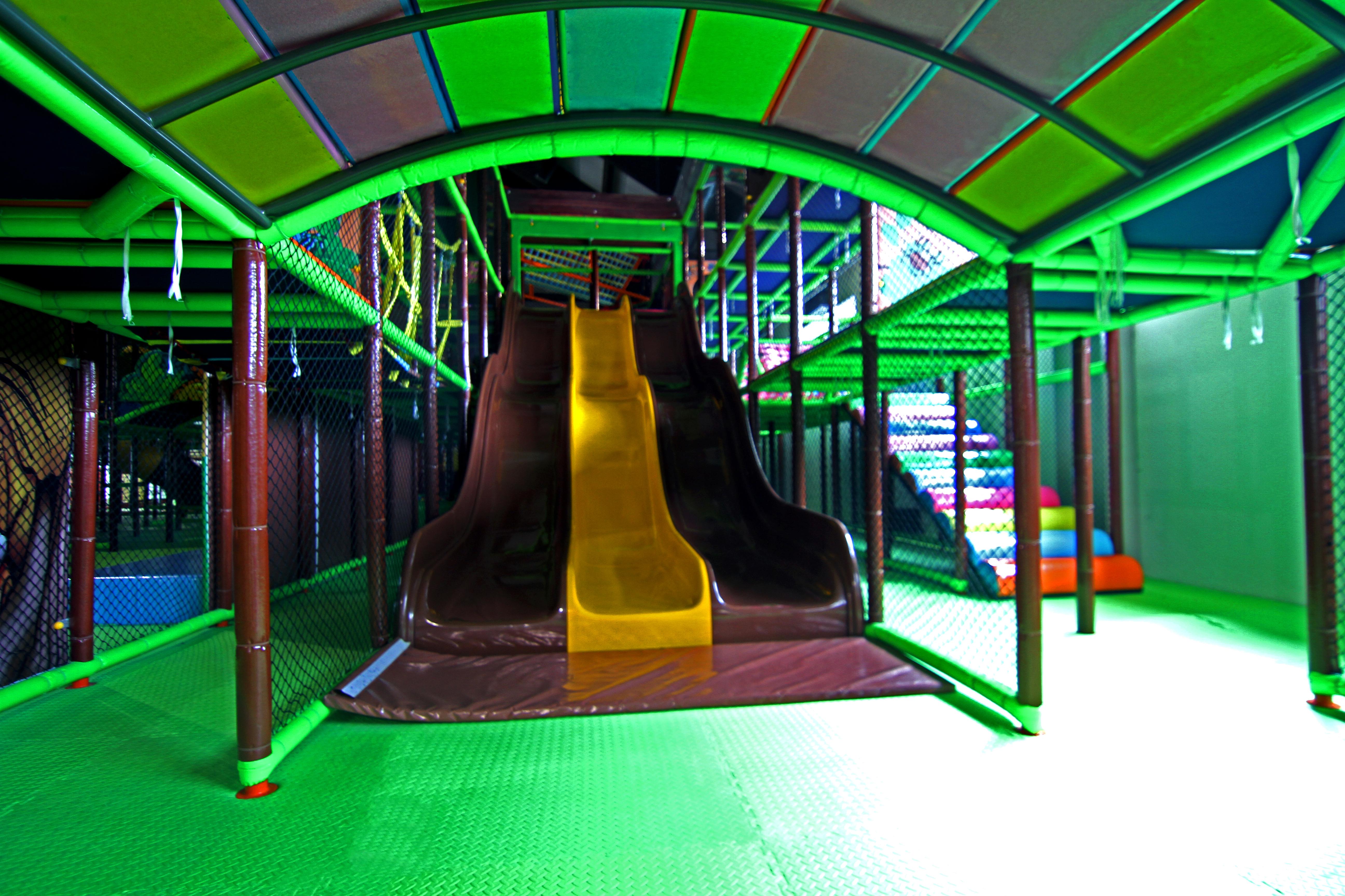 萨拉热窝山会议及温泉Spa酒店 Ilidža 外观 照片 Indoor playground