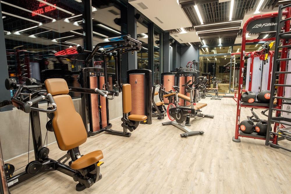 萨拉热窝山会议及温泉Spa酒店 Ilidža 外观 照片 The gym at the hotel